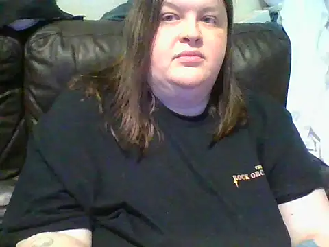 CurvyKirstiesX webcam