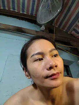 Nice_16 live cam on StripChat