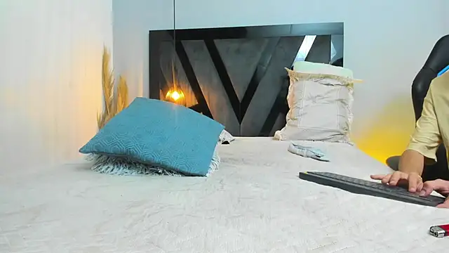 Sam_Restwod live cam on StripChat