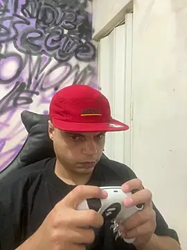 Magosupreme webcam