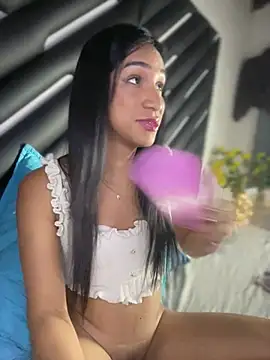 Ashly_Miller webcam