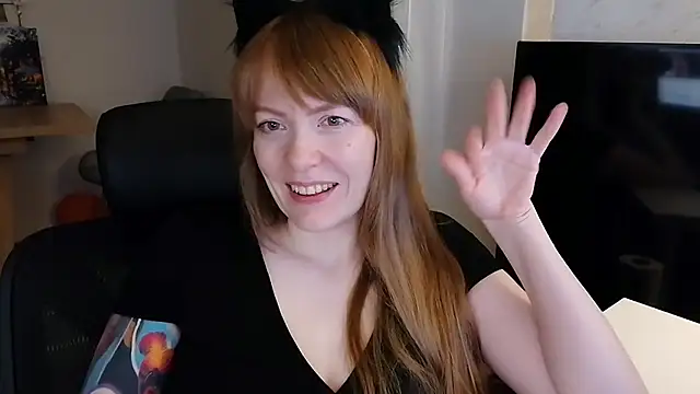 Aurora_Velvett_