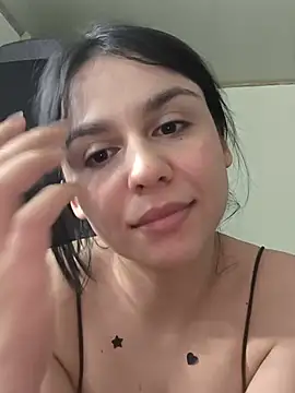 Daniela-rosee live sex cam