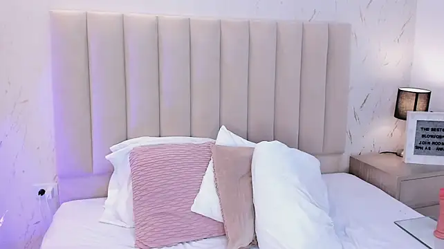 ViolettaRousee_ webcam