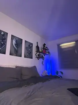 Dark_Asian1 webcam