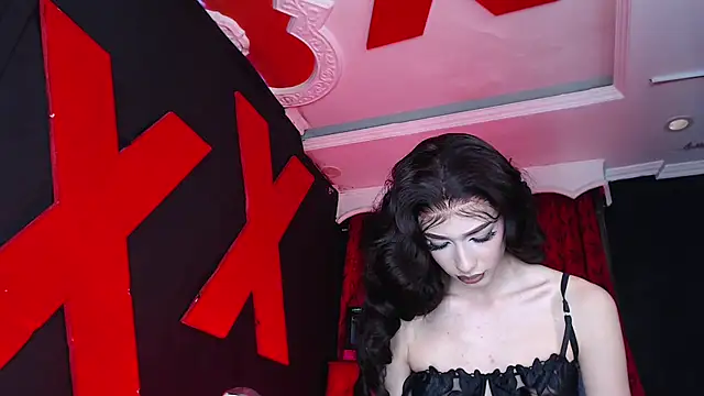 Model: abrilbigcock