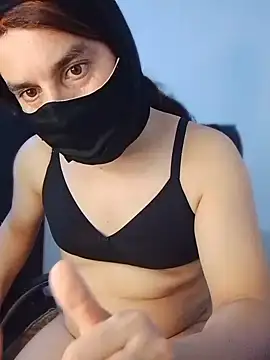 Banouti_23 webcam