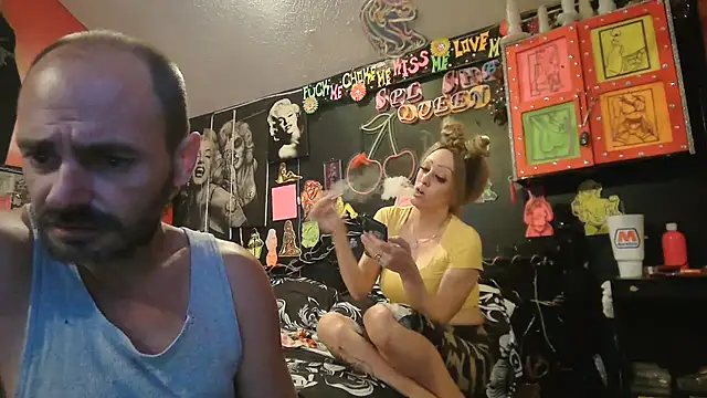 DaddyAndSplashQueen live cam on StripChat