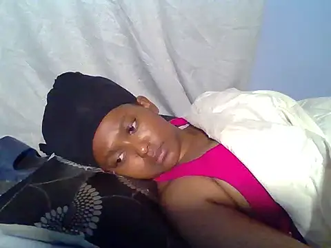 PennyTrayshon_2 live cam on StripChat