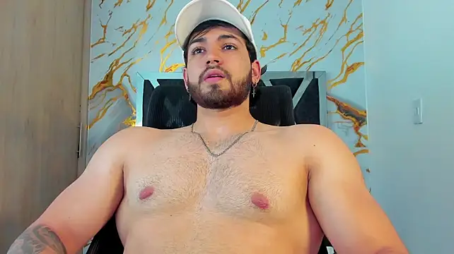 eliankeiser (M young) - a hard cock covered in oil, close-up💦🍆