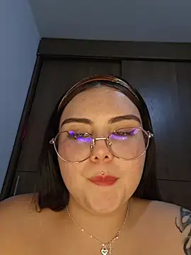 Julieth85_ webcam