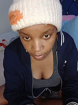 dangerous-smile live cam on StripChat