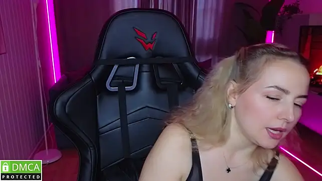 Mira_Mermayd