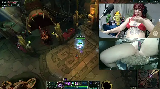 MorangoCChoc live cam on StripChat