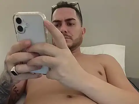 alphamodelo webcam