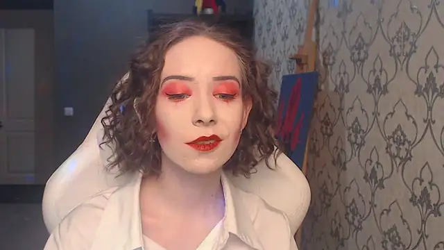 FascinatingEyess webcam