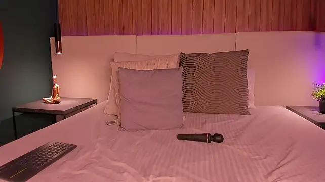 Blue_Angell webcam