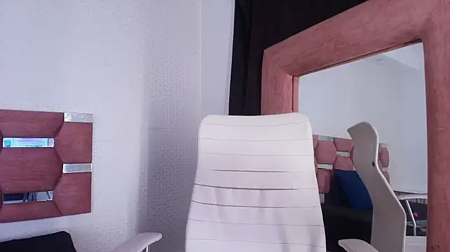 mia_celestee