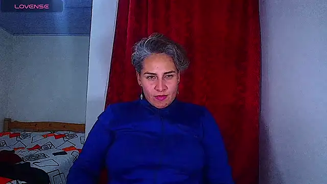 Yessi_rousse webcam