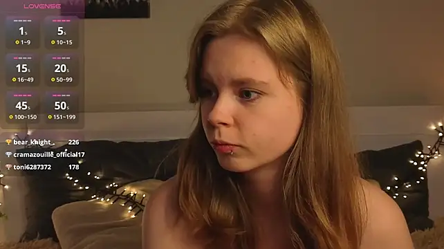 JulietteRain live sex cam