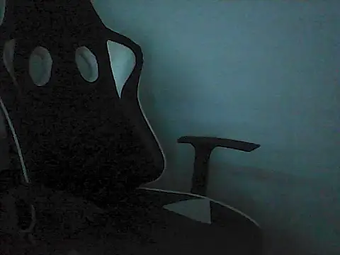 Yorel1109- live cam on StripChat