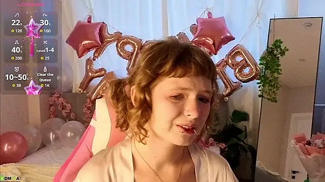 VioletDesiree webcam