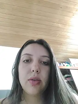 Bella_Karoline