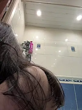 EvaHearts live sex cam
