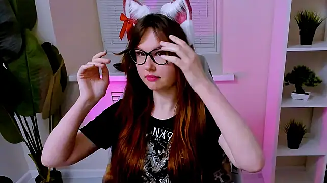CarolGiggly webcam
