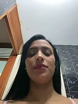 SaharQamar webcam