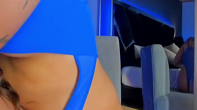 AmmyJones_ webcam