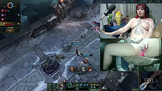 MorangoCChoc live sex cam