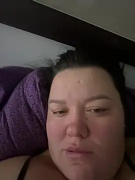 SunnyLeila2101 webcam