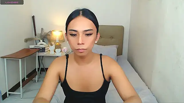 scarlet_smith7 live cam on StripChat