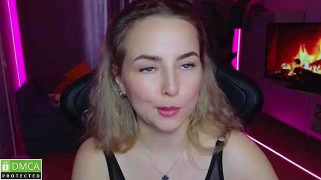 Mira_Mermayd webcam