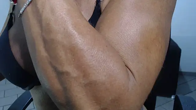 Stronggsexy webcam