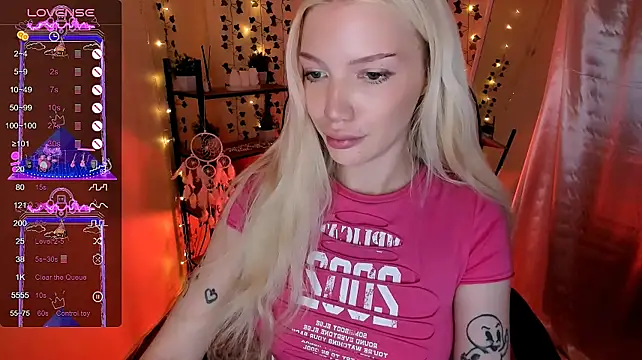 AnyaTaylor_ live cam on StripChat