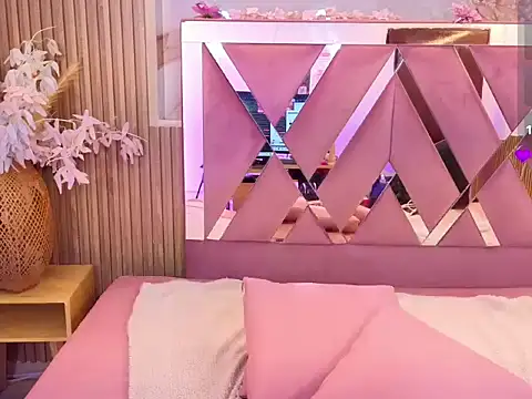 ANNE_TAY1 webcam