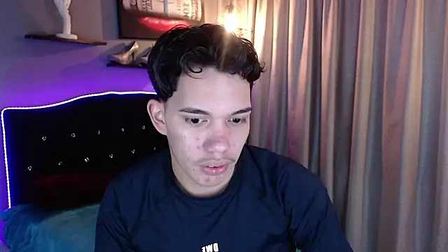 haku_nayro webcam