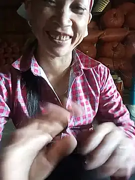 Linda-04 webcam