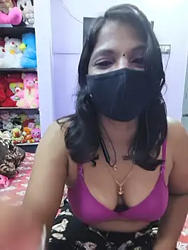 Tamil_Ishu webcam