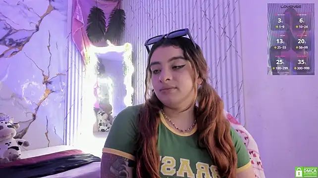Naomy_tay1 webcam