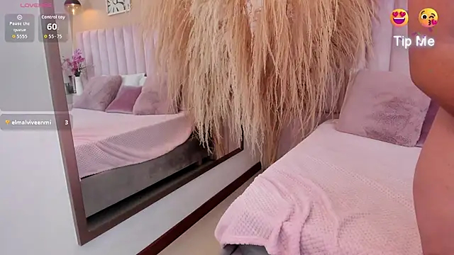 Hanna__collins live cam on StripChat