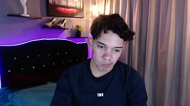 haku_nayro webcam