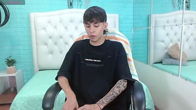 draxblade09 (M twink) - show my dick soft