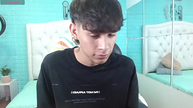 DraxBlade09 live cam on StripChat