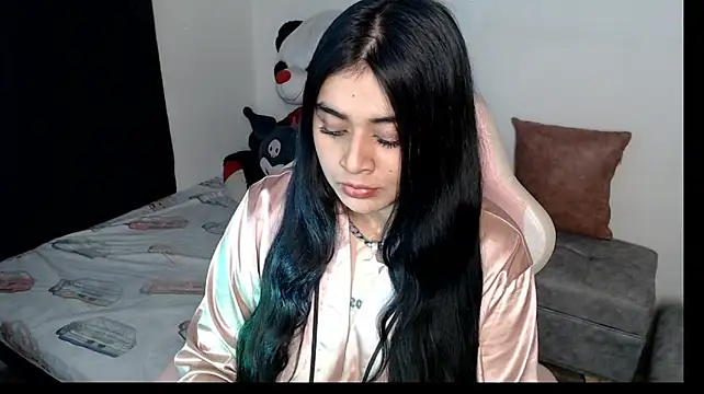 sophiadaza666 (F teen) - control lovense 10 min