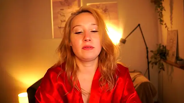 enchantyy (F young) - elfenekelés / spank me