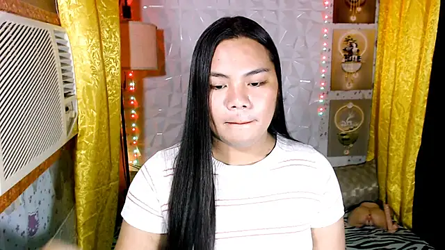 TSbrianaHugeCock webcam