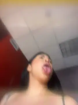 SmileyBabeXXX live cam